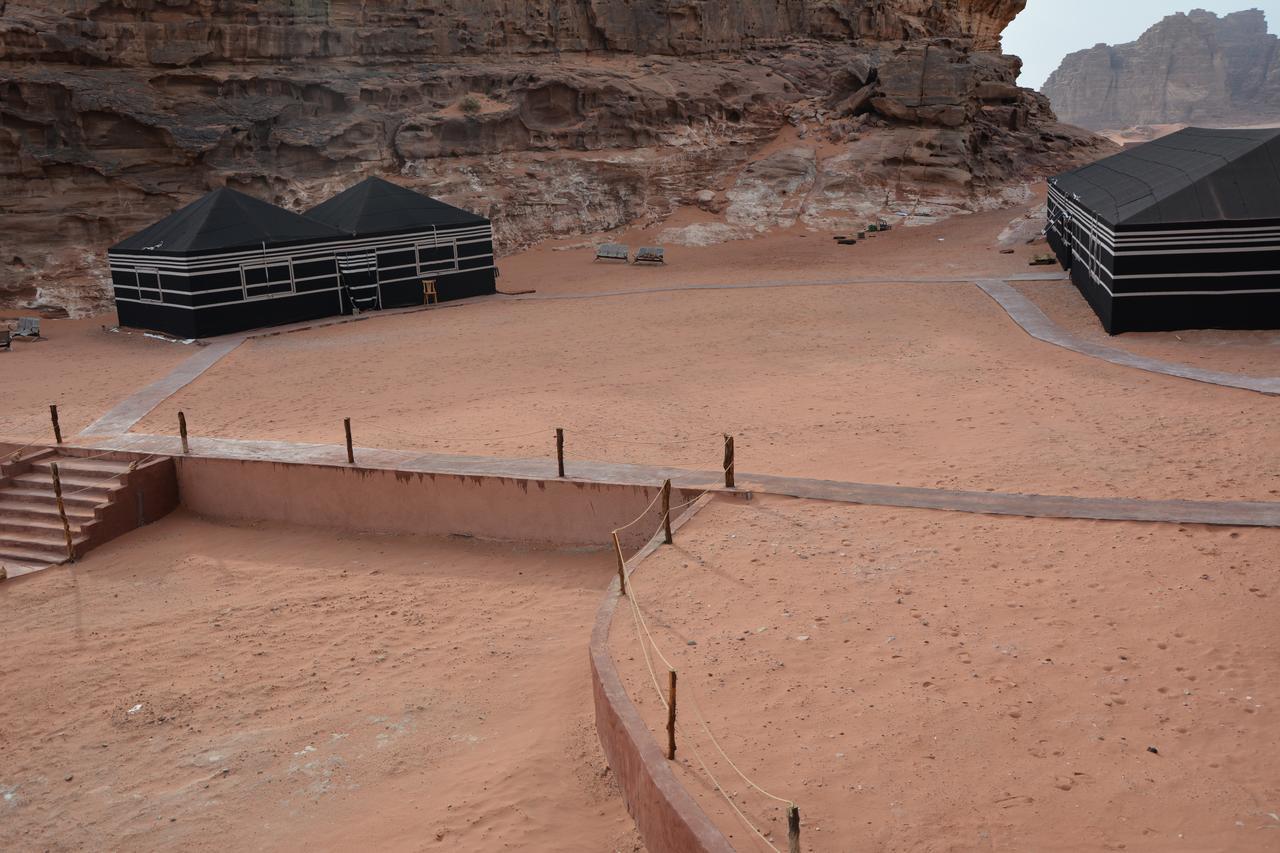 Space Village Luxury Camp Wadi Rum Bagian luar foto